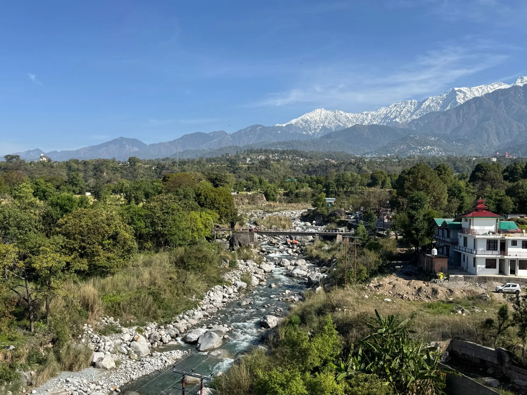Kasauli Travel Guide 2026: Hidden Gems, Luxury Stays & Insider Tips